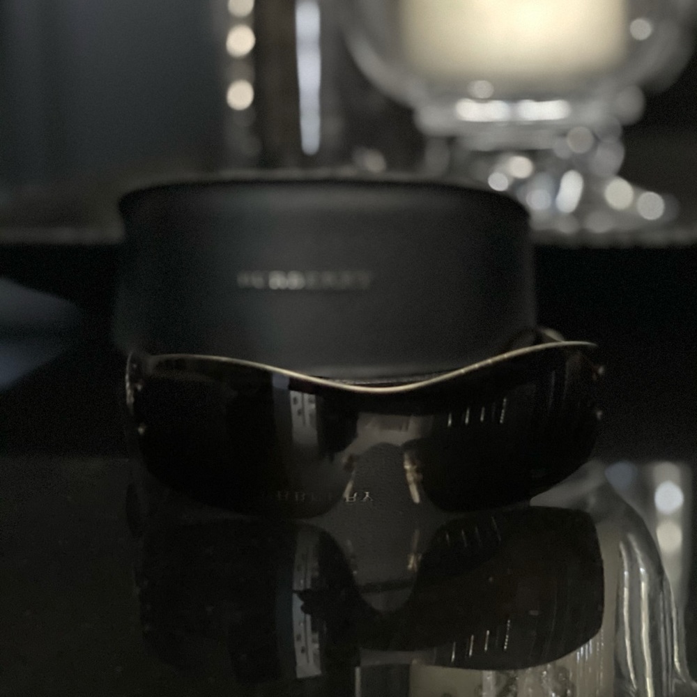 Burberry sunglasses